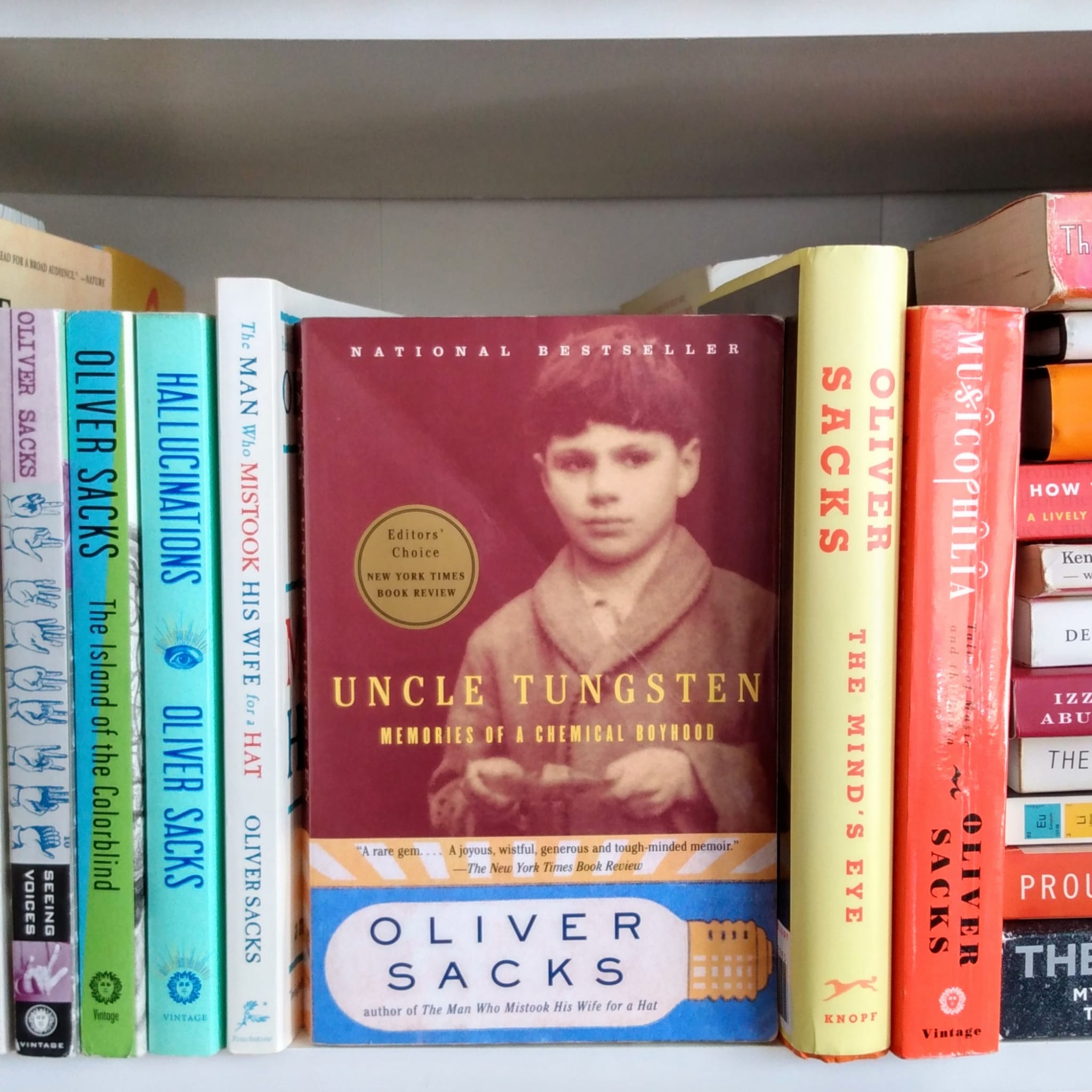 Uncle Tungsten: Memories of A Chemical Boyhood